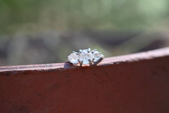 Boho Engagement Ring, Raw Diamond Ring, Rough Diamond Wedding Band, Uniq… - Picture 3 of 5
